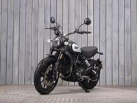 DUCATI SCRAMBLER 800