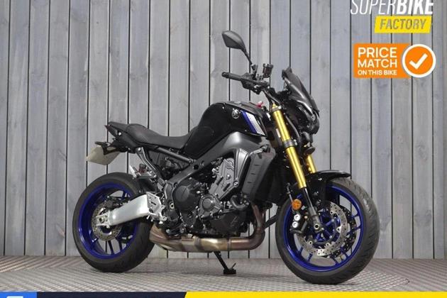 YAMAHA MT-09