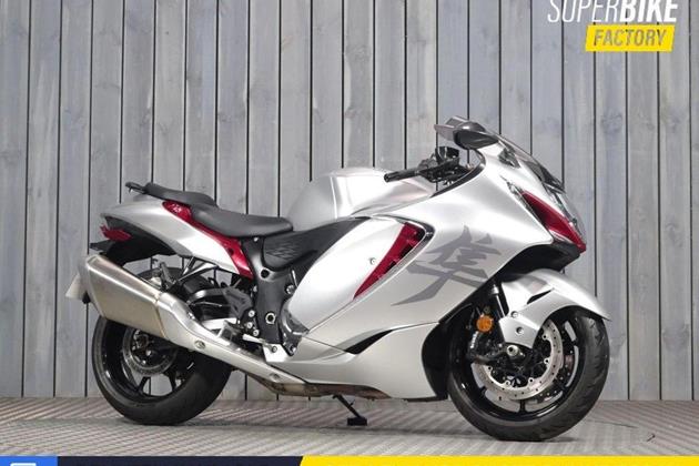 SUZUKI GSX1300R HAYABUSA