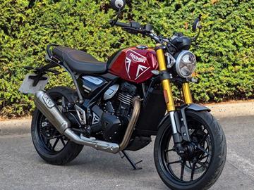 TRIUMPH SPEED 400