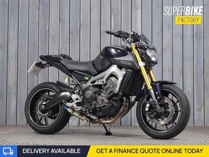 YAMAHA MT-09