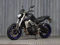 YAMAHA MT-09