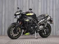 TRIUMPH SPEED TRIPLE 1050