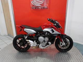 MV-AGUSTA RIVALE 800 