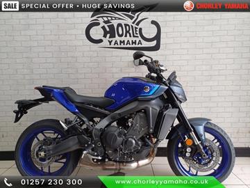 YAMAHA MT-09