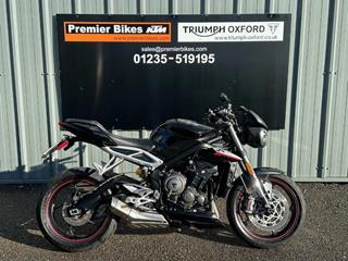 TRIUMPH STREET TRIPLE 765 RS 