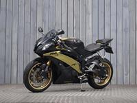 YAMAHA R6