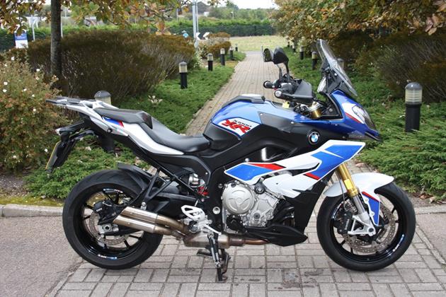 BMW S1000XR