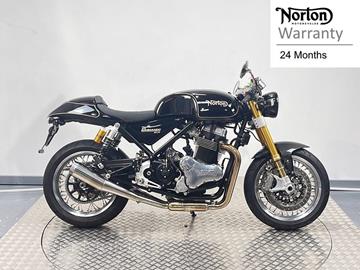 NORTON COMMANDO 961