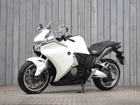 HONDA VFR1200F