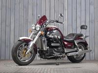 TRIUMPH ROCKET III