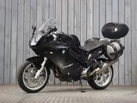 BMW F800ST