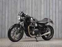 TRIUMPH STREET CUP