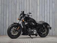 HARLEY-DAVIDSON SPORTSTER 1200