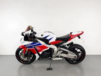 HONDA CBR1000RR FIREBLADE