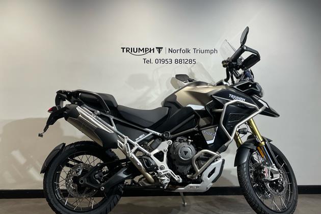 TRIUMPH TIGER 1200 EXPLORER