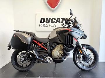 DUCATI MULTISTRADA V4S GRAND TOUR