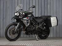 TRIUMPH TIGER 800