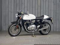 TRIUMPH THRUXTON 1200