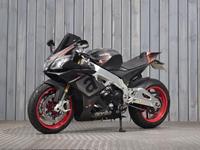 APRILIA RSV4