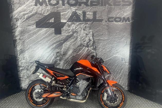 KTM 890 DUKE