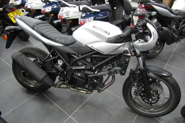 SUZUKI SV650