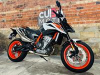 KTM 890 DUKE R