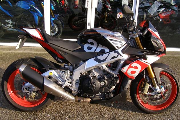 APRILIA TUONO V4 1100 FACTORY