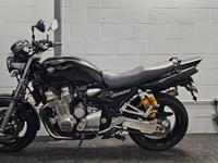 YAMAHA XJR1300