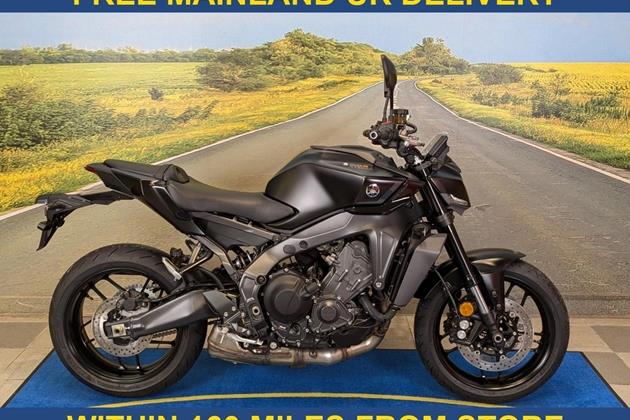 YAMAHA MT-09