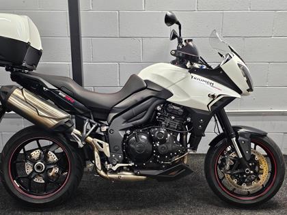 TRIUMPH TIGER 1050