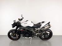 TRIUMPH SPEED TRIPLE 1050