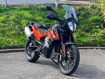 KTM 890 ADVENTURE