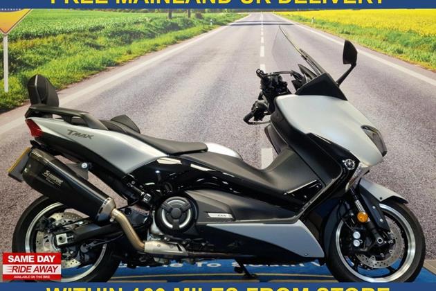 YAMAHA TMAX 530