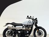 STREET SCRAMBLER 