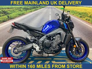 YAMAHA MT-09 