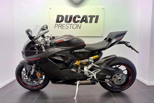 DUCATI PANIGALE V2