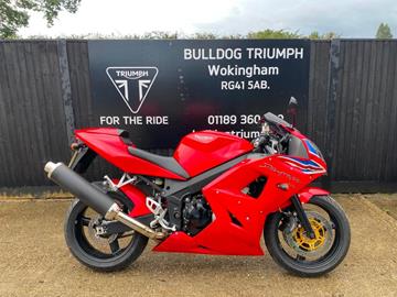 TRIUMPH DAYTONA 650