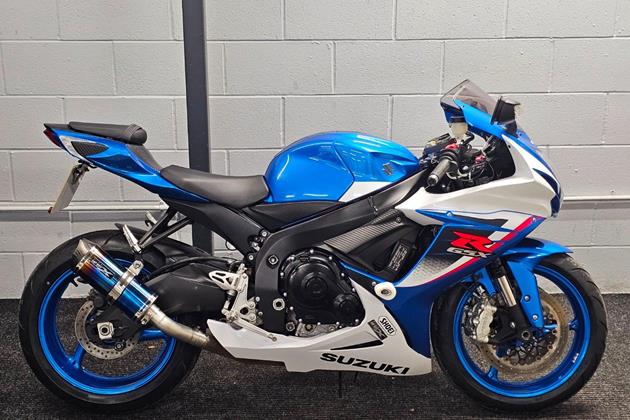 SUZUKI GSX-R600