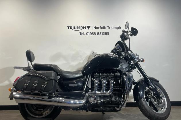 TRIUMPH ROCKET III