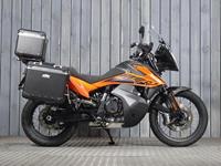 KTM 890 ADVENTURE