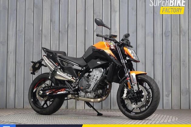 KTM 890 DUKE