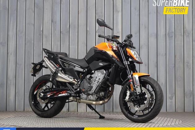 KTM 890 DUKE