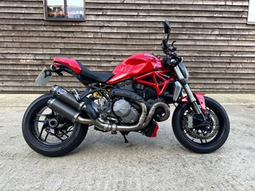 DUCATI MONSTER 1200