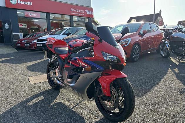 HONDA CBR1000RR FIREBLADE