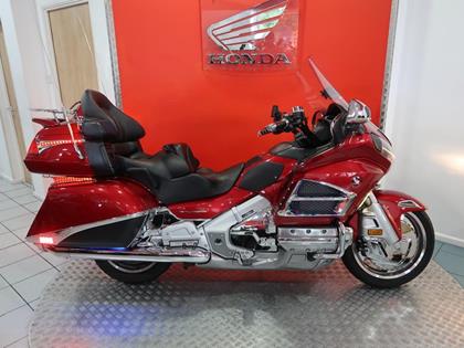 HONDA GL1800 GOLDWING