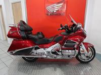 HONDA GL1800 GOLDWING