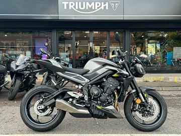 TRIUMPH STREET TRIPLE 765 R