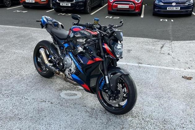 BMW M1000R