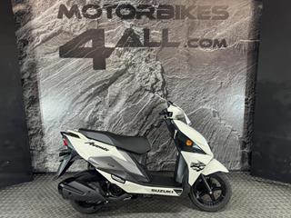 SUZUKI AVENIS 125 